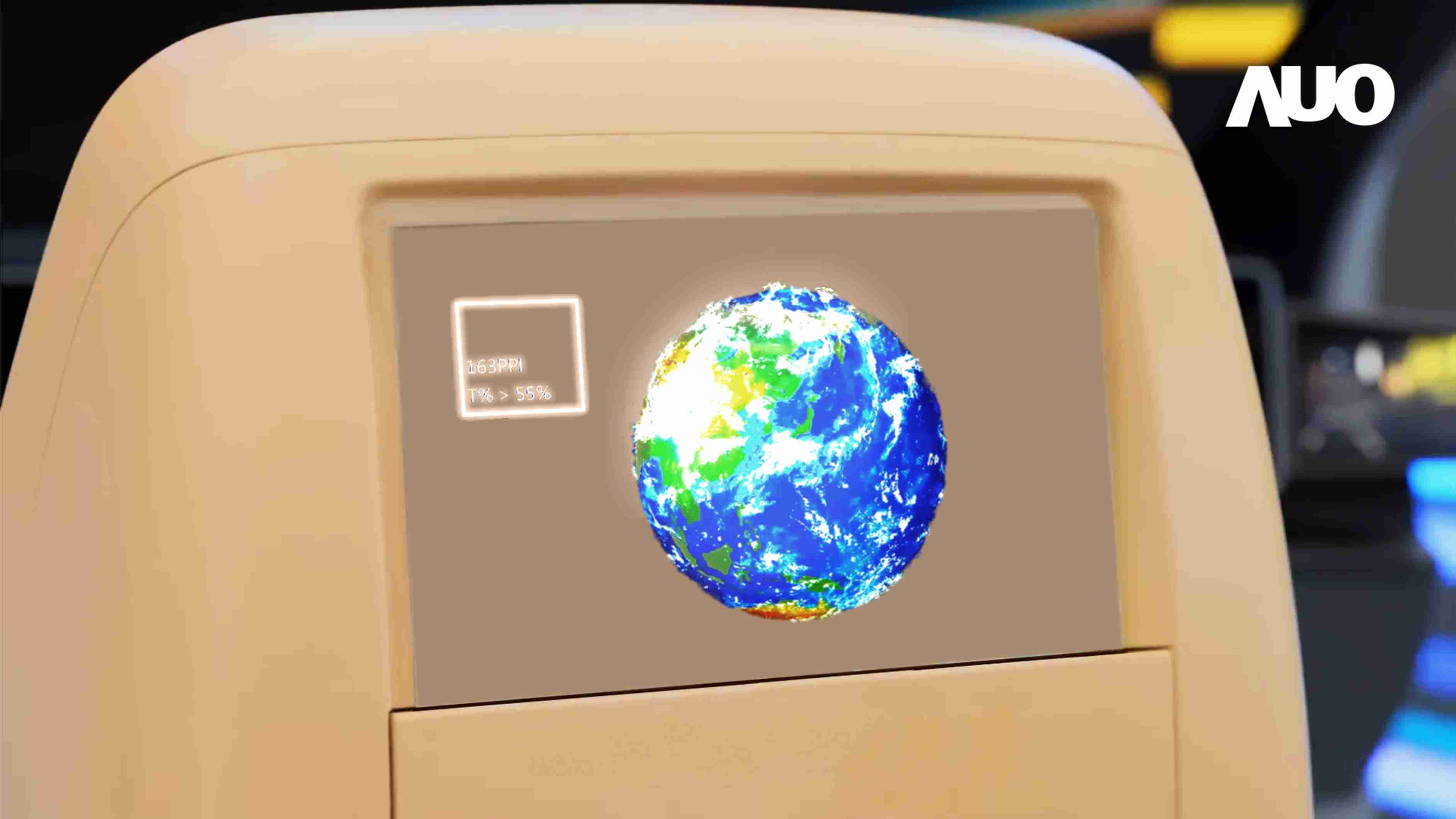 PG国际突破设计与制程挑战，，，，推出全球最高分辨率163ppi的13.5吋透明Micro LED面板，，，并积极布局智能车市场，，以期拓展透明显示应用的可能性